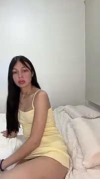 Snapshot of heyitsmia chatting on November 26, 12:55 am heyitsmia online show from November 26, 12:55 am