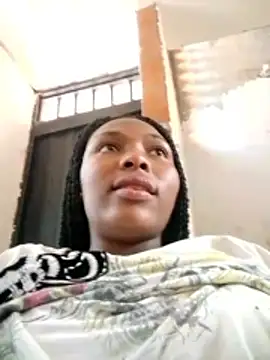 Snapshot of KiaracCastilo chatting on December 1, 5:07 pm KiaracCastilo online show from December 1, 5:07 pm