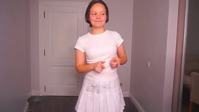 Snapshot of MerriCarros chatting on November 23, 11:54 am MerriCarros online show from November 23, 11:54 am