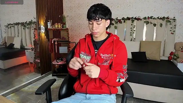 kaelwolf tay online show from February 17, 7:20 pm