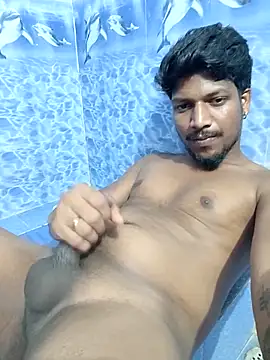 Snapshot of Handsome_09 chatting on April 7, 9:15 pm Handsome 09 online show from April 7, 9:15 pm