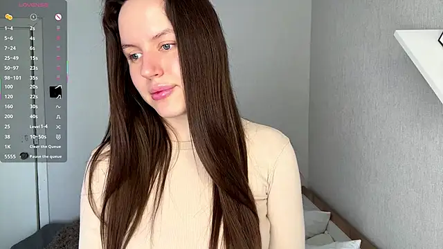 SanoraVillnave online show from March 12, 7:14 am