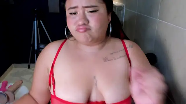 Snapshot of Danna_Keys chatting on July 28, 8:52 pm Danna Keys online show from July 28, 8:52 pm