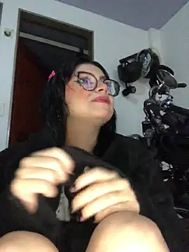 Snapshot of Miharu_ chatting on December 4, 9:56 pm Miharu online show from December 4, 9:56 pm