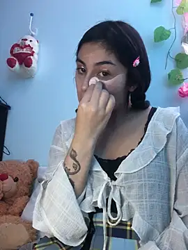 Snapshot of Miharu_ chatting on December 13, 9:09 pm Miharu online show from December 13, 9:09 pm