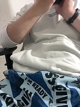 Daisuke 01 online show from November 26, 8:21 pm