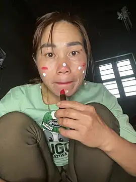 meganmeo online show from February 12, 5:24 am