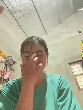 meganmeo online show from May 1, 12:37 am