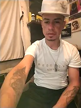 Chakalito123 online show from March 12, 7:03 am