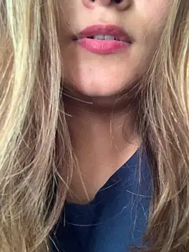 Snapshot of hotladki5 chatting on December 14, 7:14 am hotladki5 online show from December 14, 7:14 am