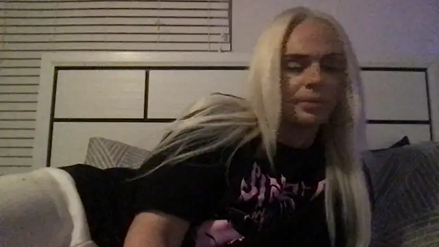 Snapshot of Babyboobabybye08 chatting on March 2, 4:58 am Babyboobabybye08 online show from March 2, 4:58 am