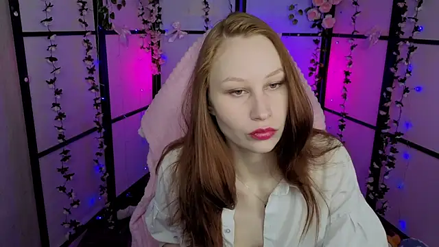 JoanFlare online show from December 2, 12:32 pm