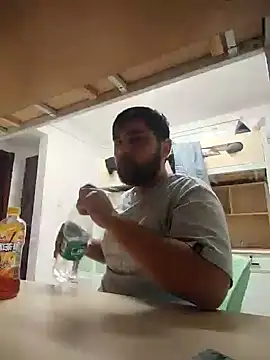 Koma001 online show from November 29, 9:34 am