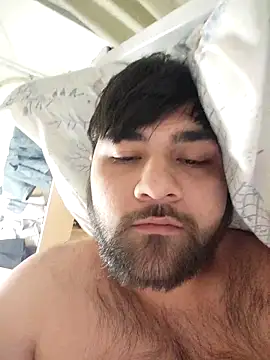 Koma001 online show from March 9, 4:44 pm