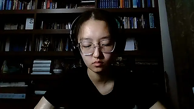 LinaClous online show from March 7, 2:58 pm