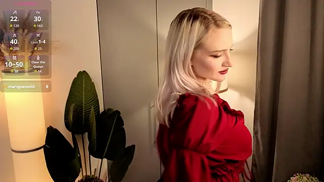 Snapshot of DorthaDunt chatting on December 3, 7:56 pm DorthaDunt online show from December 3, 7:56 pm