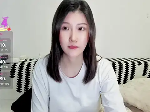 Snapshot of YINGZI-2025 chatting on December 15, 9:46 am YINGZI-2025 online show from December 15, 9:46 am