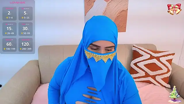 Snapshot of Mayraa_arabelle chatting on December 3, 3:54 pm Mayraa arabelle online show from December 3, 3:54 pm