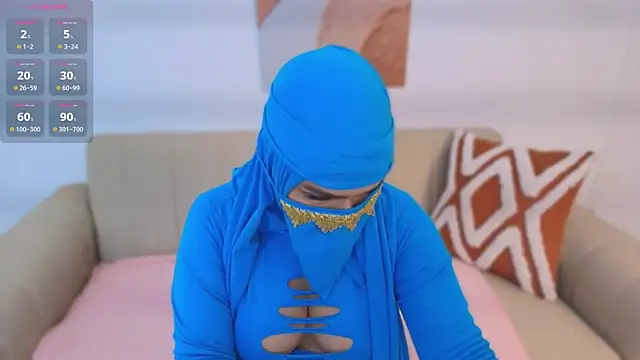 Snapshot of Mayraa_arabelle chatting on December 14, 4:01 pm Mayraa arabelle online show from December 14, 4:01 pm