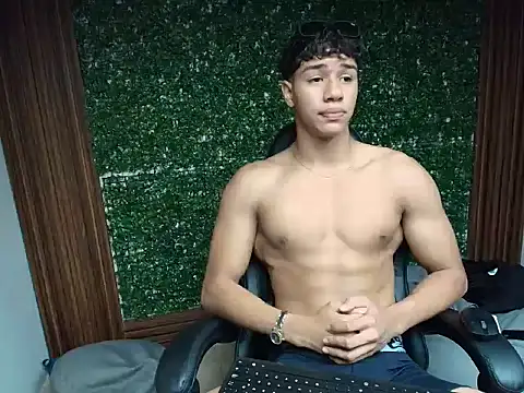 Snapshot of damon_sw chatting on December 15, 5:50 pm damon sw online show from December 15, 5:50 pm