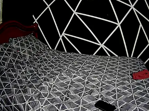 HouseOfHeat online show from November 27, 10:01 pm