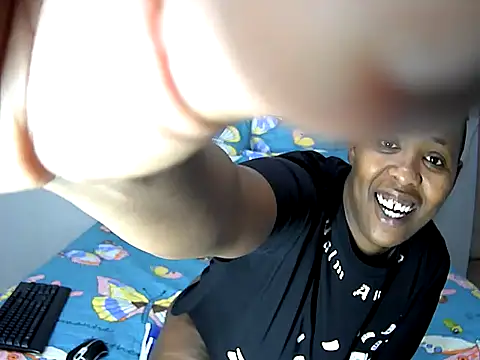 SexyCurves9 online show from November 28, 9:12 am