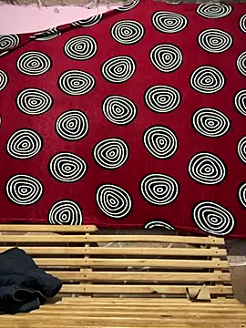 Snapshot of maxitravieso chatting on March 29, 2:39 pm maxitravieso online show from March 29, 2:39 pm