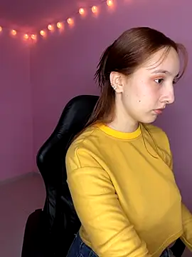 Snapshot of Davne_ chatting on November 29, 9:07 pm Davne online show from November 29, 9:07 pm