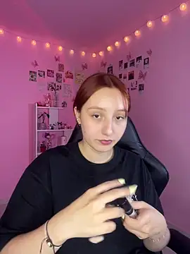 Davne  online show from February 9, 10:14 pm