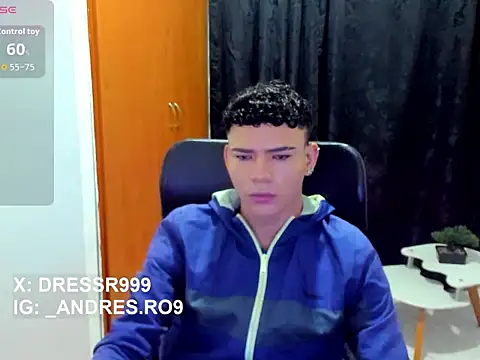 secret justin7 online show from February 7, 11:14 am