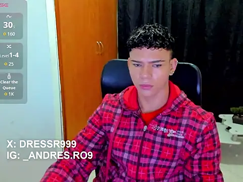 secret justin7 online show from February 8, 11:13 am