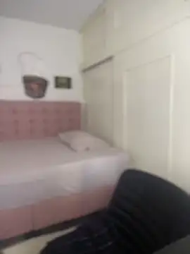 Snapshot of MaddieHunter chatting on December 2, 1:05 pm MaddieHunter online show from December 2, 1:05 pm