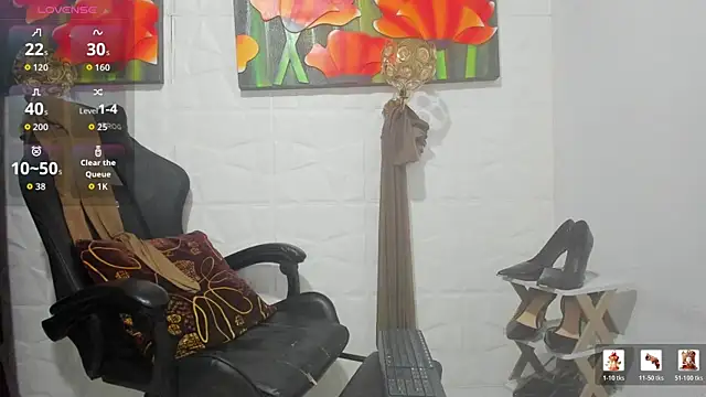 Snapshot of Miss_clarepocahose chatting on May 30, 1:57 am Miss clarepocahose online show from May 30, 1:57 am