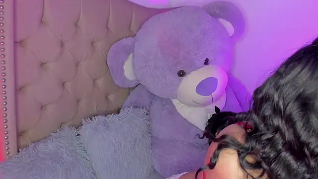 KarolRojas 22 online show from March 10, 9:20 pm