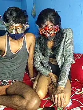 Snapshot of BHABHI_HOT_5 chatting on December 4, 5:39 am BHABHI HOT 5 online show from December 4, 5:39 am