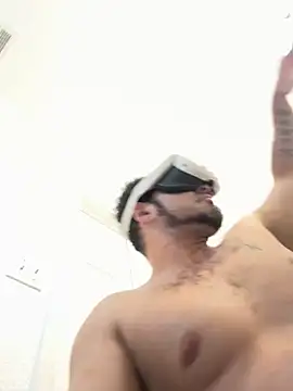 2addictivelyhorny online show from May 2, 6:35 pm