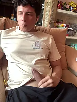 Snapshot of angelxxx95 chatting on March 30, 4:41 pm angelxxx95 online show from March 30, 4:41 pm