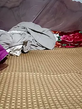 Lily-ross22 online show from May 14, 7:04 am