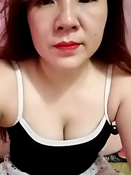 Lily-ross22 online show from July 8, 12:48 am