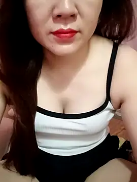 Lily-ross22 online show from July 18, 3:16 pm