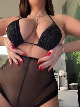 Snapshot of JessicaFlame chatting on December 5, 2:58 pm JessicaFlame online show from December 5, 2:58 pm