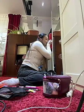 Snapshot of TomilaSi chatting on March 28, 5:12 pm TomilaSi online show from March 28, 5:12 pm