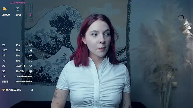 Snapshot of Solarspark chatting on December 15, 7:12 am Solarspark online show from December 15, 7:12 am