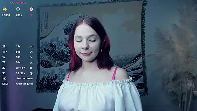 Snapshot of Solarspark chatting on December 16, 6:07 am Solarspark online show from December 16, 6:07 am