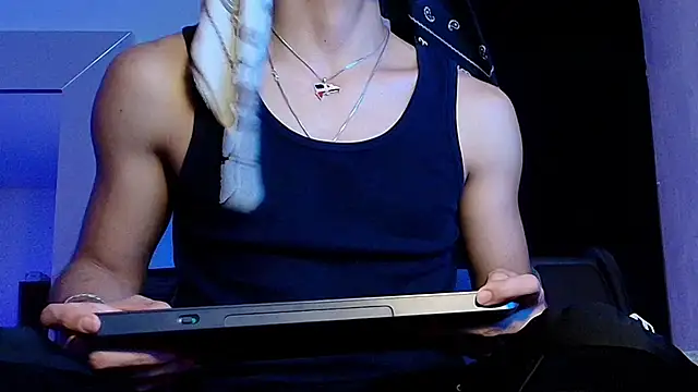 Snapshot of Da_usma00 chatting on December 16, 4:06 am Da usma00 online show from December 16, 4:06 am