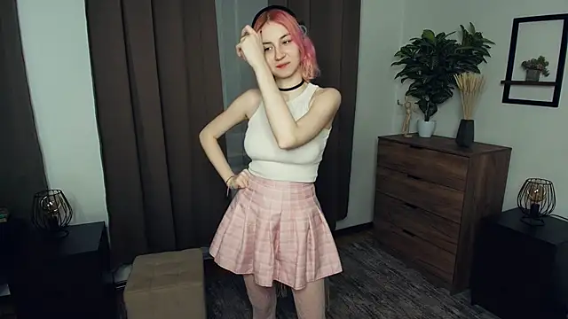 Snapshot of JenaePilkenton chatting on December 5, 7:17 am JenaePilkenton online show from December 5, 7:17 am