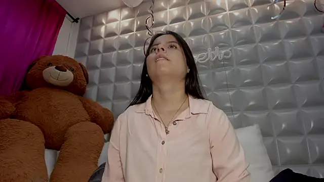 sol-angel online show from February 16, 3:52 pm