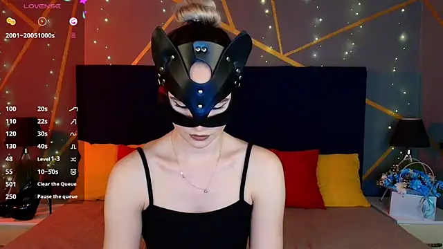 Snapshot of _Sweet__Cat_ chatting on May 16, 5:34 pm Sweet Cat online show from May 16, 5:34 pm