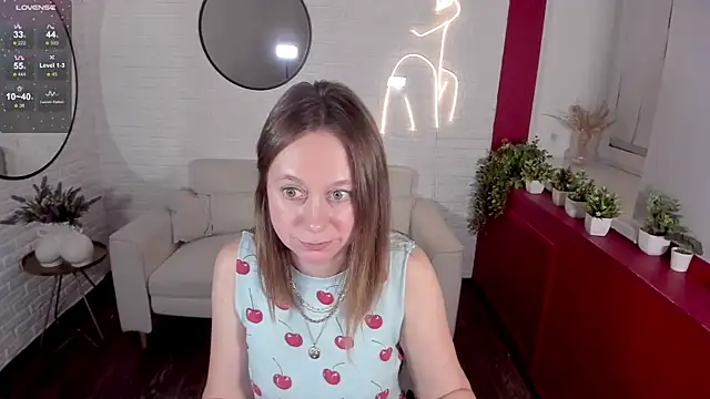 Brooke lover online show from January 18, 9:07 pm