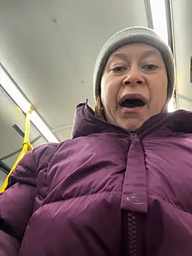 Brooke lover online show from February 22, 7:01 pm